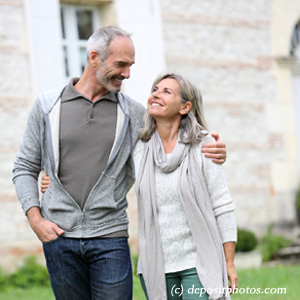 image of Tonawanda happy couple with relief of failed back surgical syndrome back pain